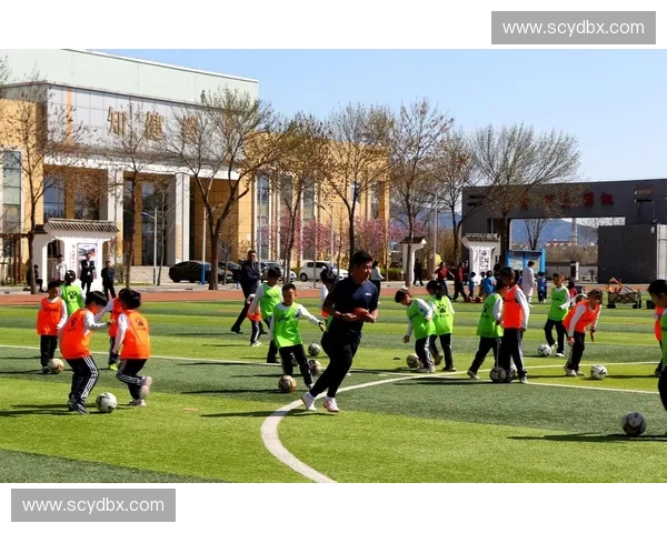 校园体育活动创新发展策略与学生身心健康全面促进研究